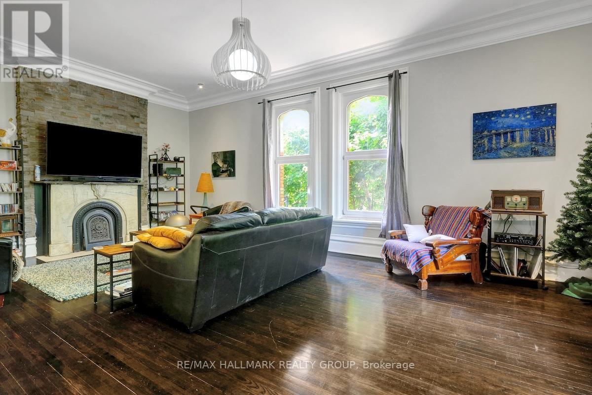 460 Wilbrod Street, Ottawa, ON