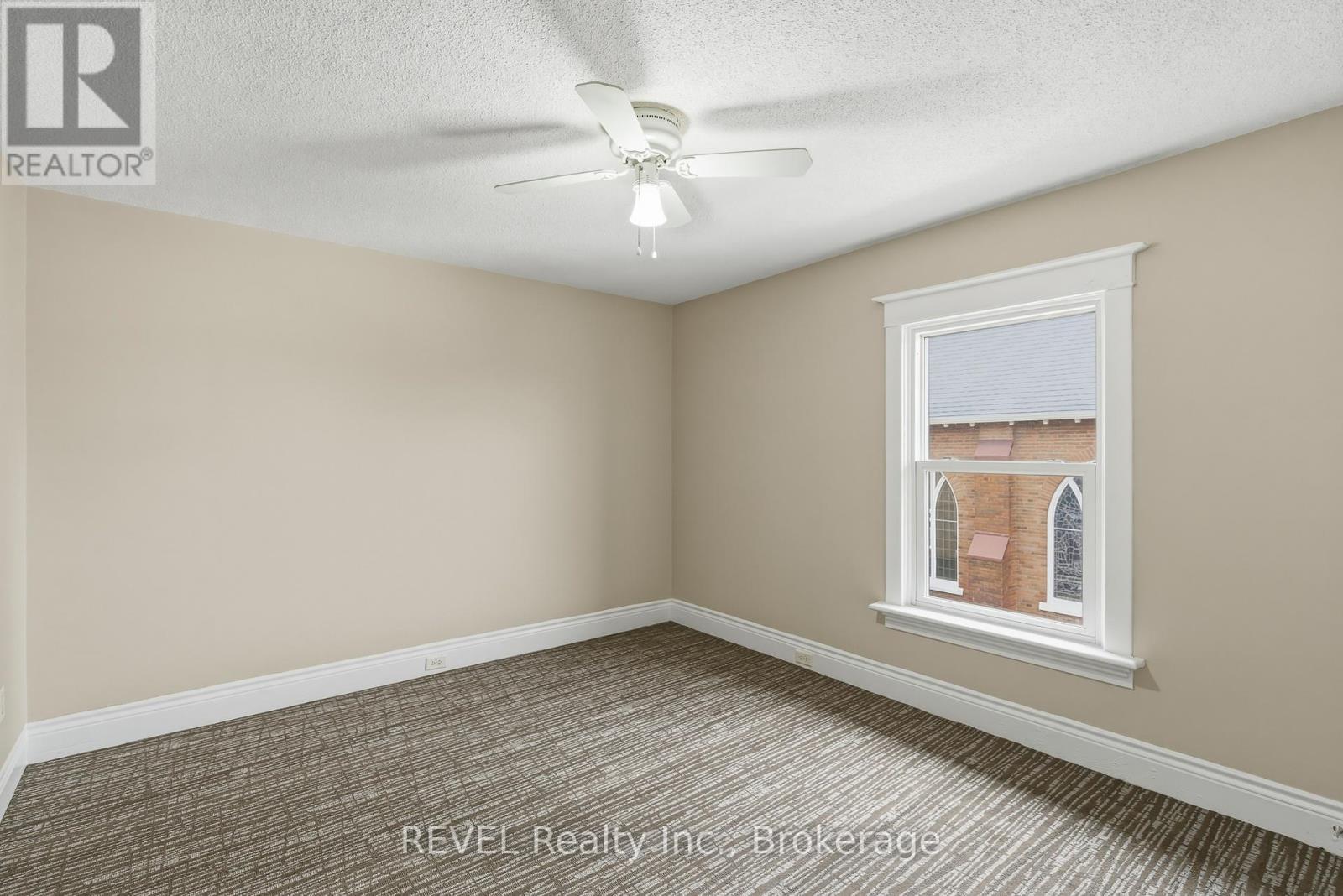 184 Queenston Street, St. Catharines (E. Chester), ON - Indoor Photo Showing Other Room