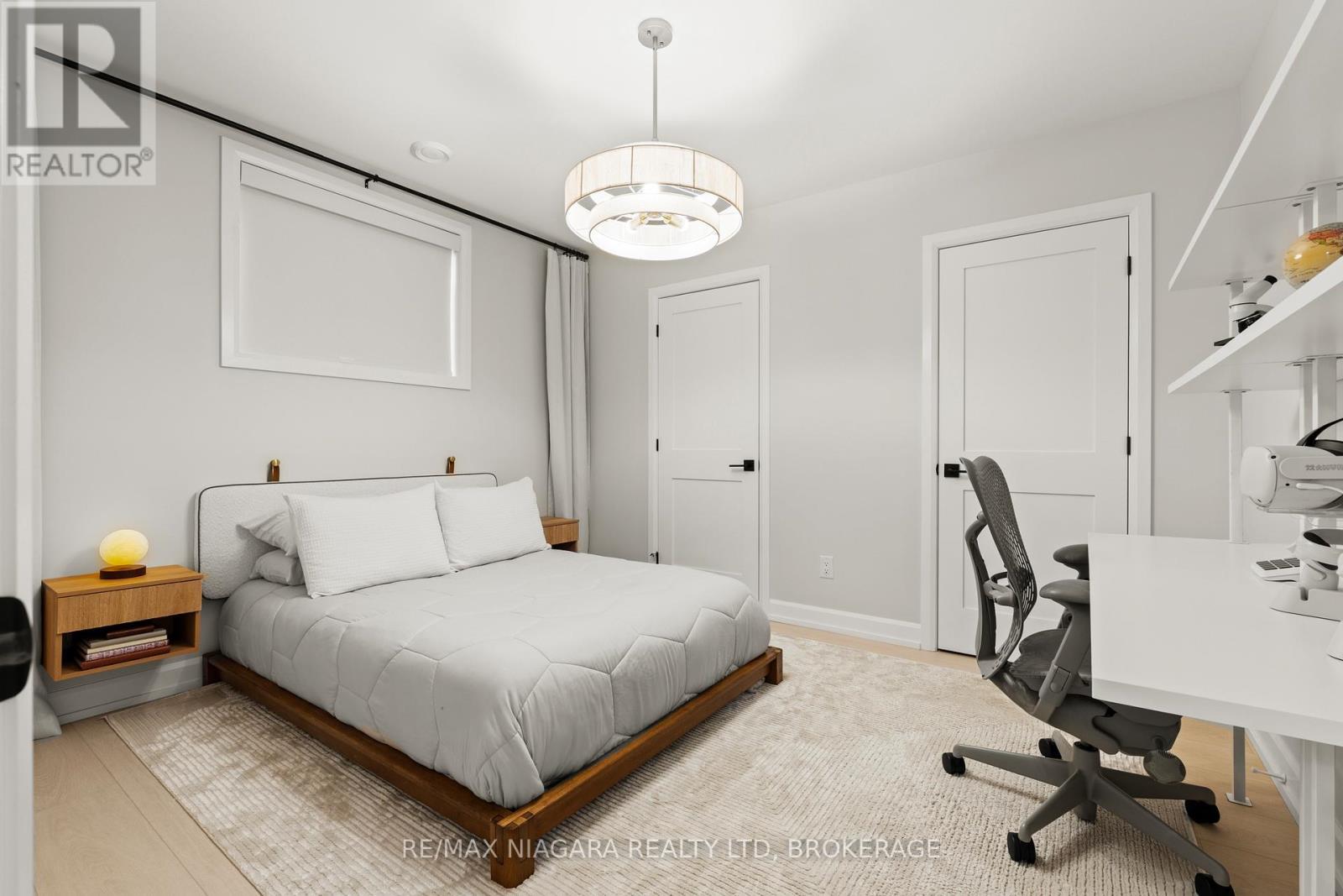 27 Maple Leaf Avenue S, Fort Erie (Ridgeway), ON - Indoor Photo Showing Other Room