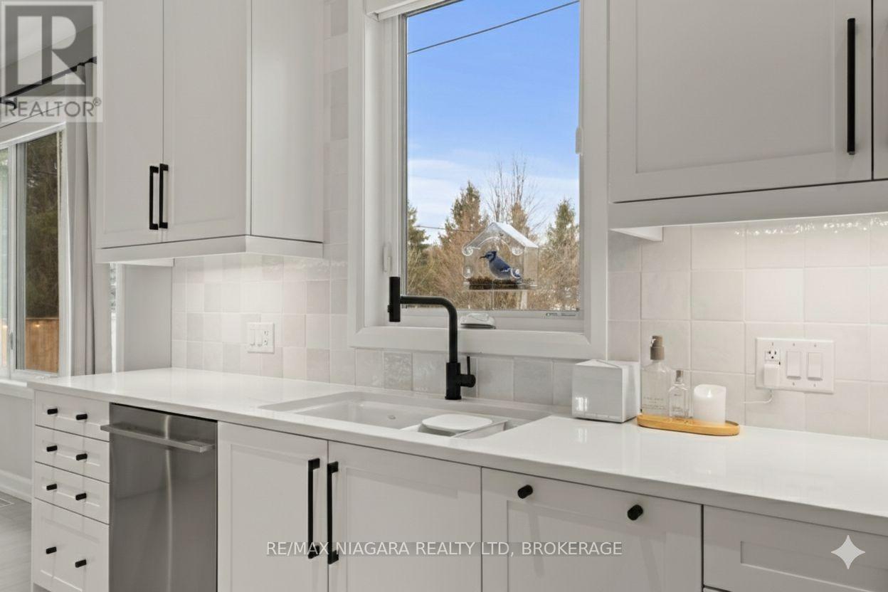 27 Maple Leaf Avenue S, Fort Erie (Ridgeway), ON - Indoor