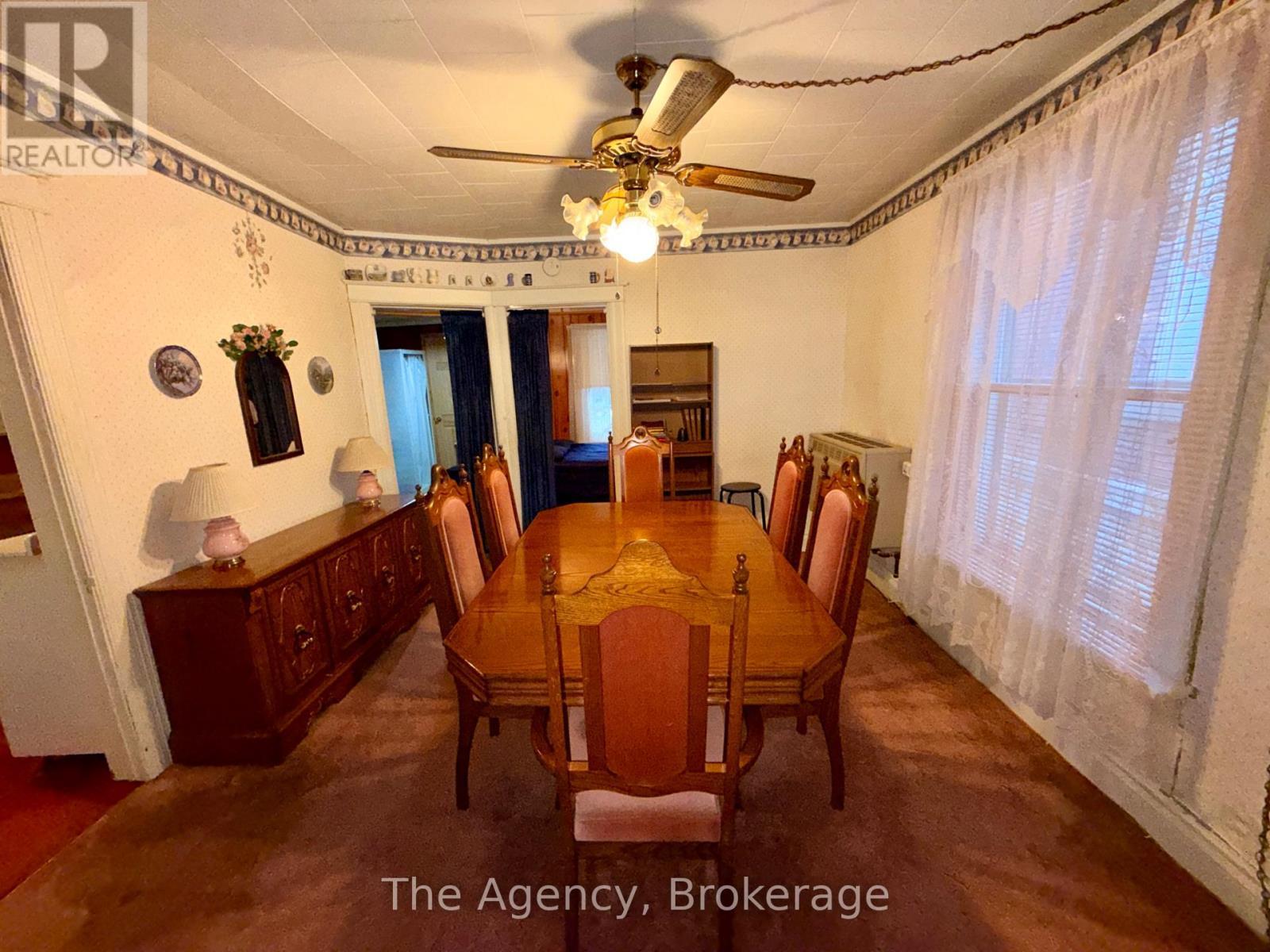 484 East Main Street, Welland (Welland Downtown), ON - Indoor Photo Showing Dining Room
