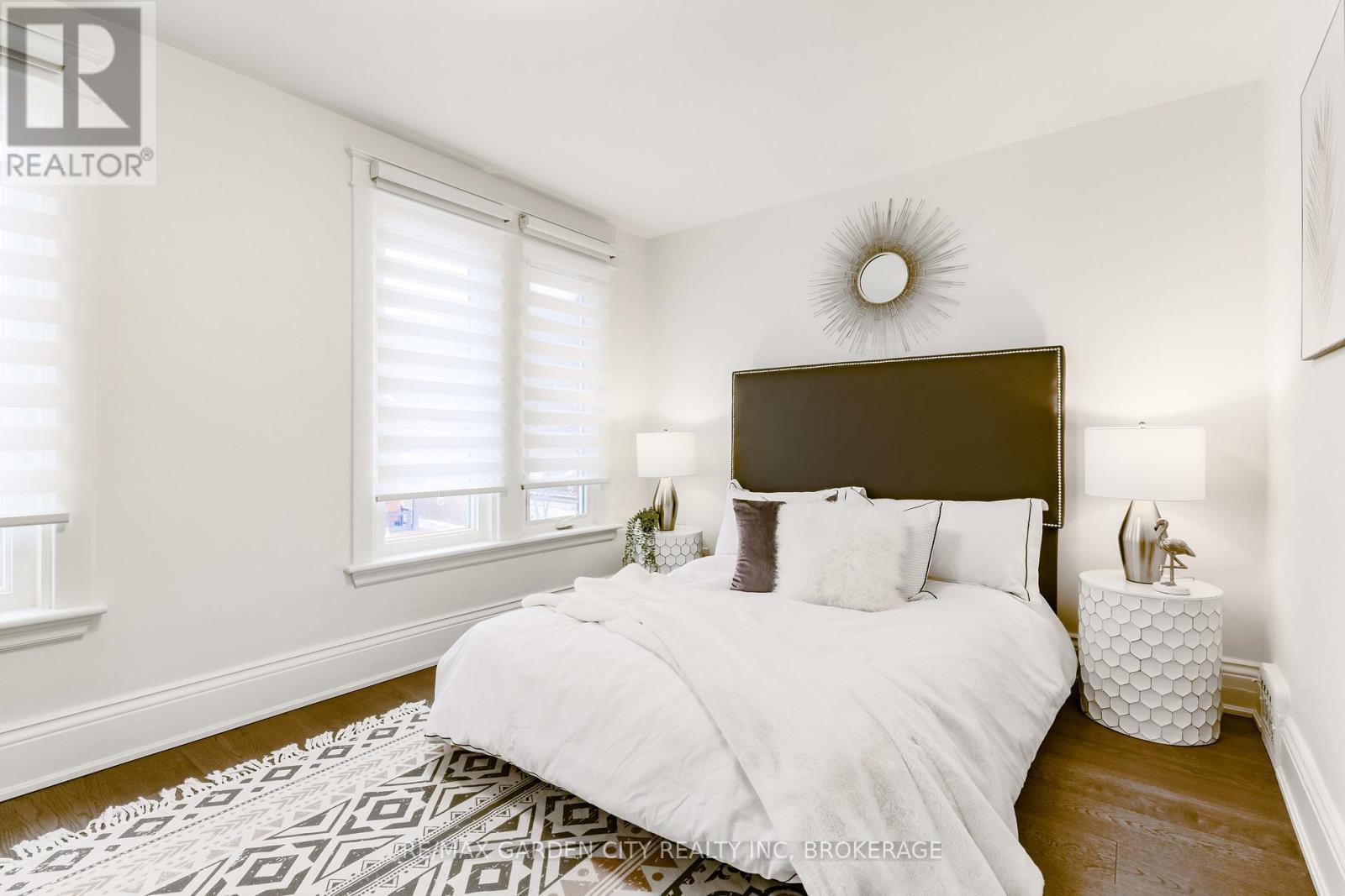 254 St Clair Boulevard, Hamilton (St. Clair), ON - Indoor Photo Showing Bedroom