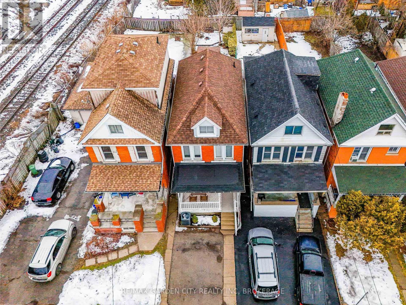 254 St Clair Boulevard, Hamilton (St. Clair), ON - Outdoor