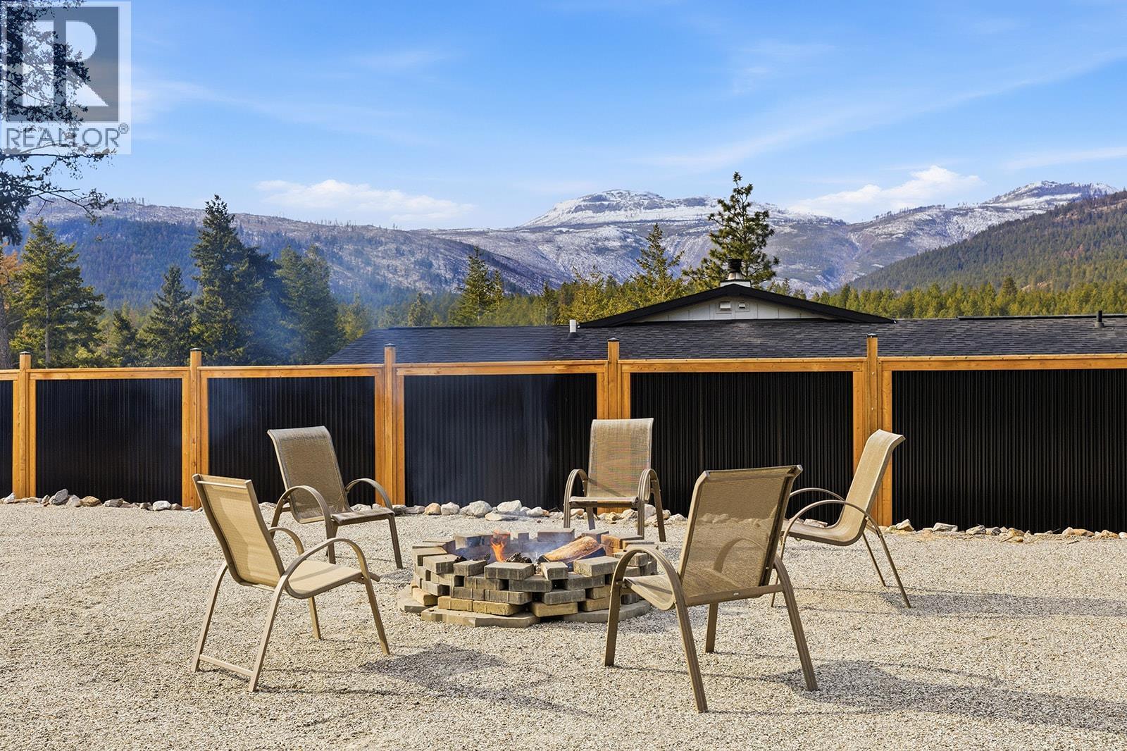 7145 Dunwaters Road, Kelowna, BC - Outdoor With Deck Patio Veranda