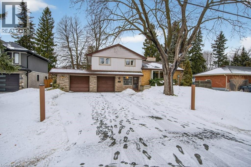 324 Woodworth Drive W, Ancaster, ON - Outdoor