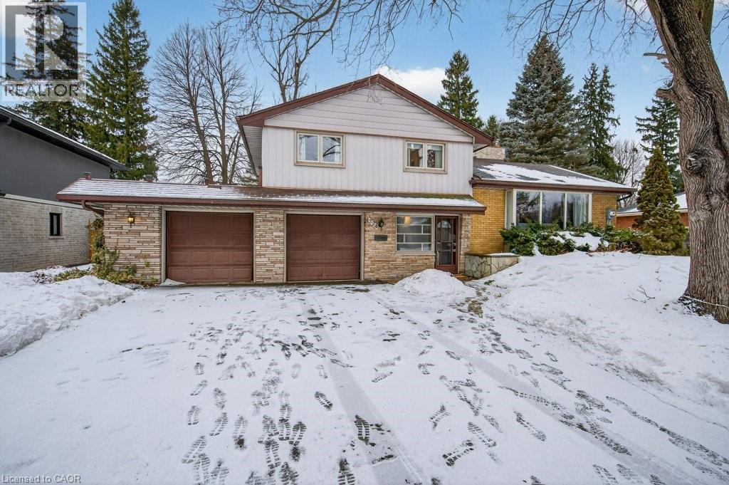 324 Woodworth Drive W, Ancaster, ON - Outdoor