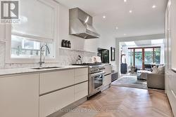 Chef-calibre gourmet kitchen -