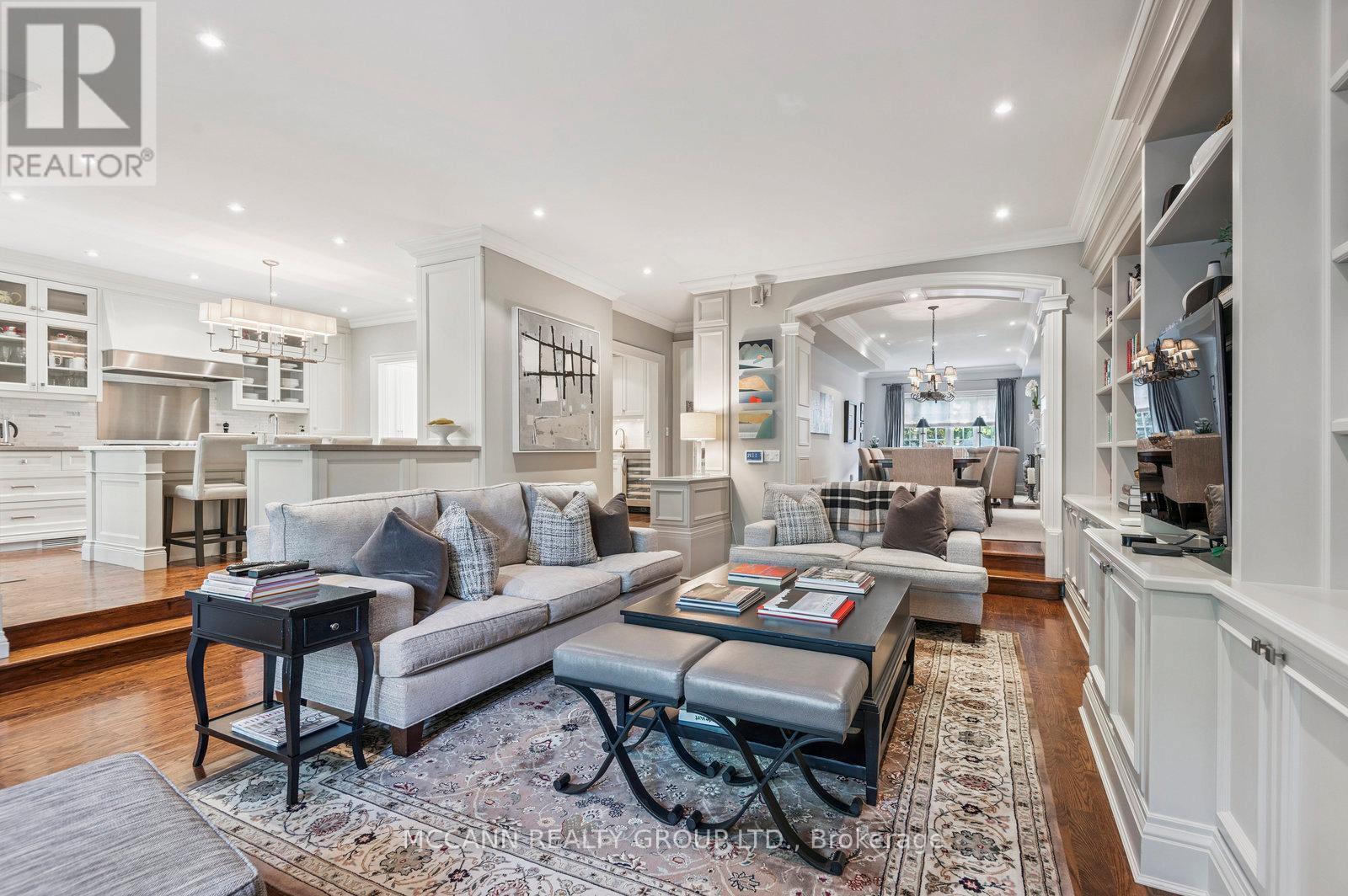 45 Lascelles Boulevard, Toronto, ON - Indoor Photo Showing Living Room