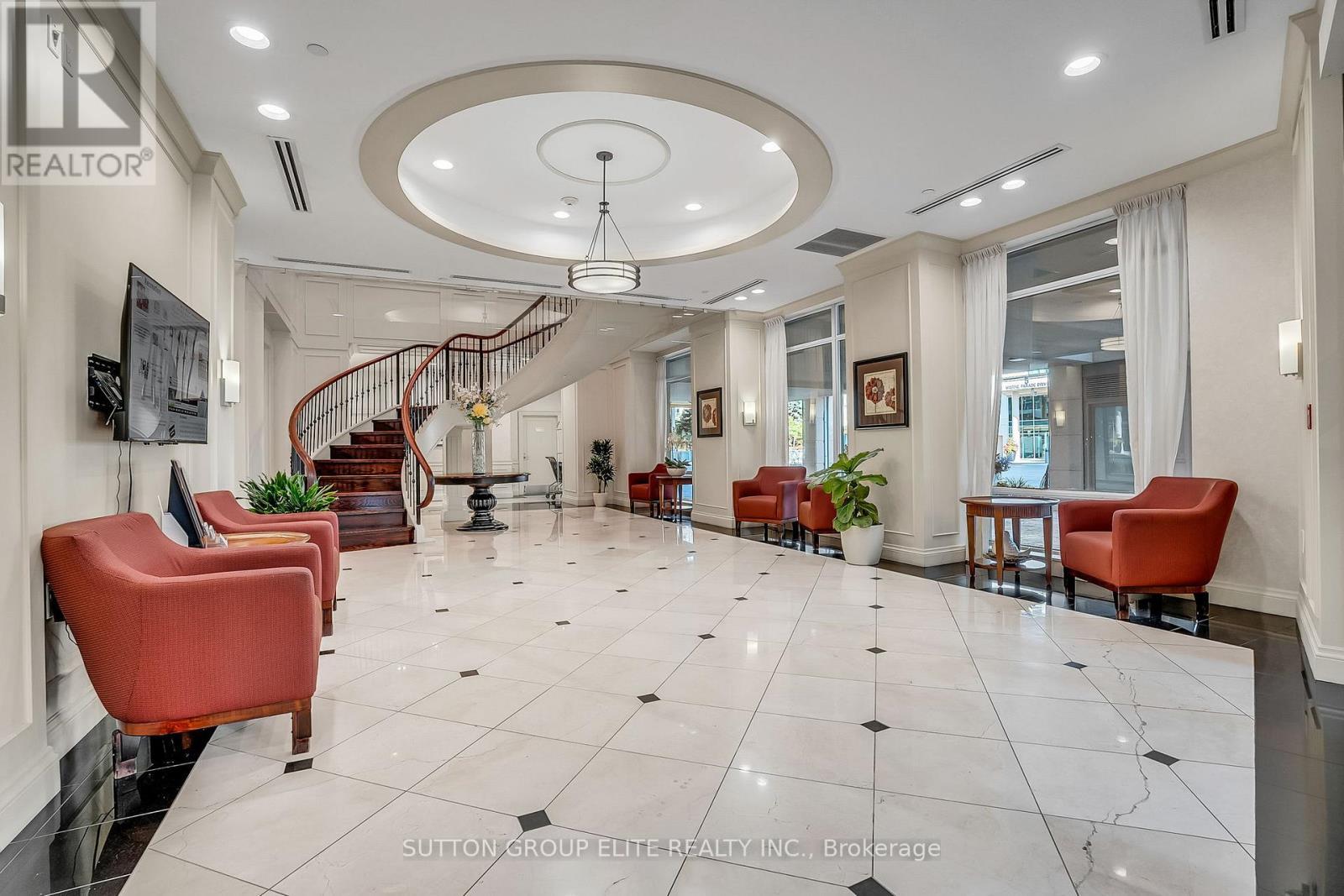 401 - 3 Marine Parade Drive, Toronto, ON - Indoor Photo Showing Other Room