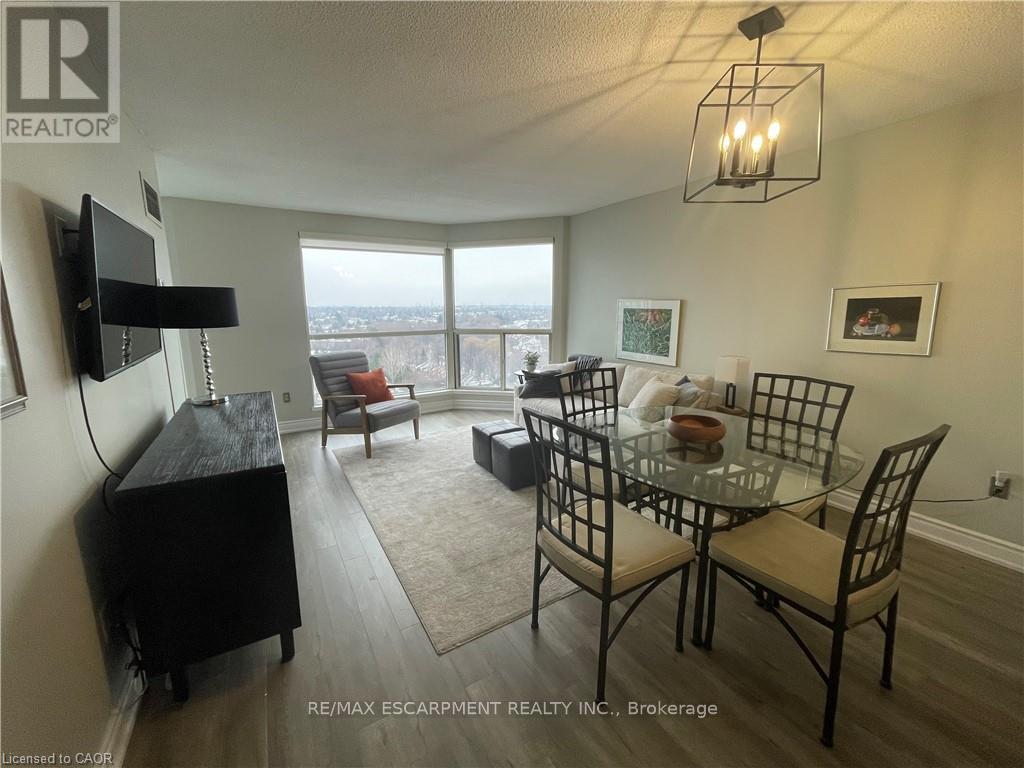 1508 - 2155 Burnhamthorpe Road W, Mississauga, ON - Indoor Photo Showing Dining Room