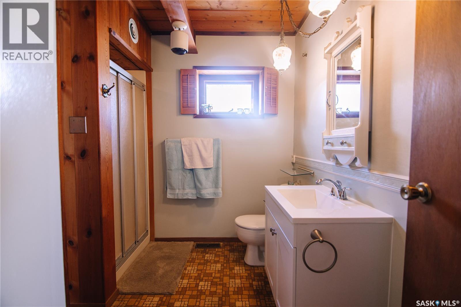 Mccoy Acreage, Dufferin Rm No. 190, SK - Indoor Photo Showing Bathroom