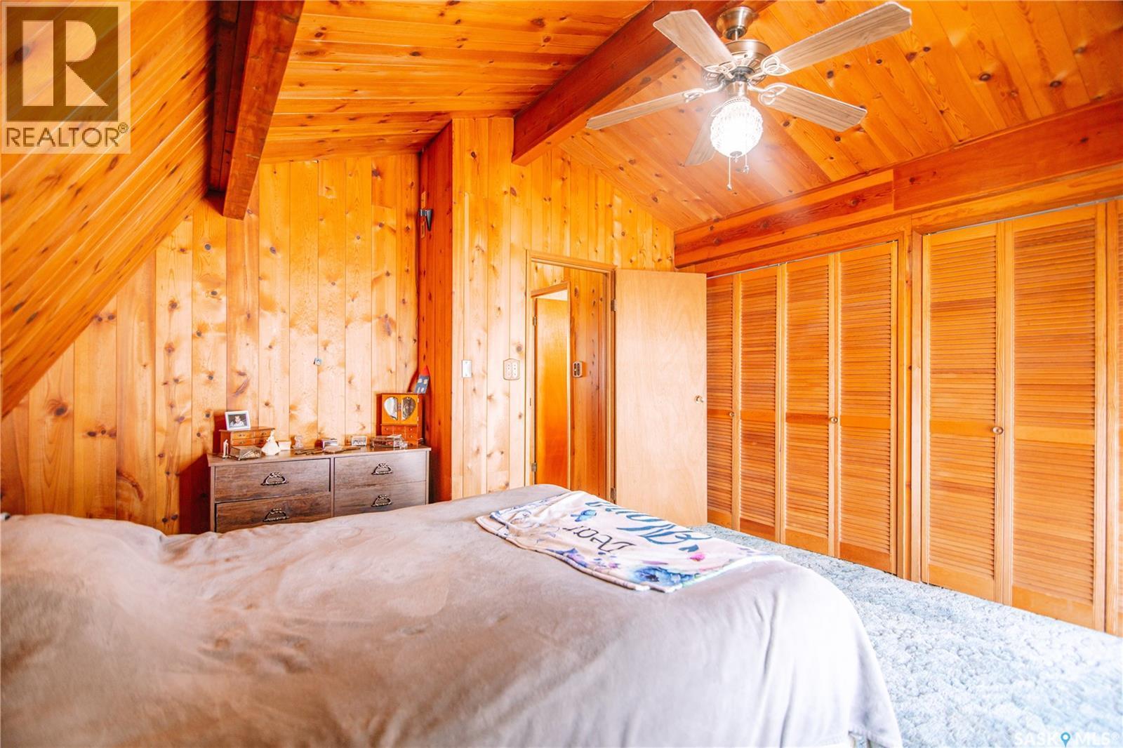 Mccoy Acreage, Dufferin Rm No. 190, SK - Indoor Photo Showing Bedroom