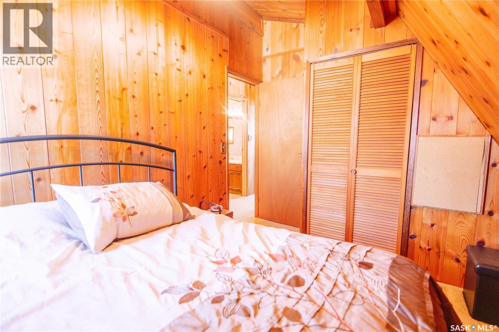 Mccoy Acreage, Dufferin Rm No. 190, SK - Indoor Photo Showing Bedroom