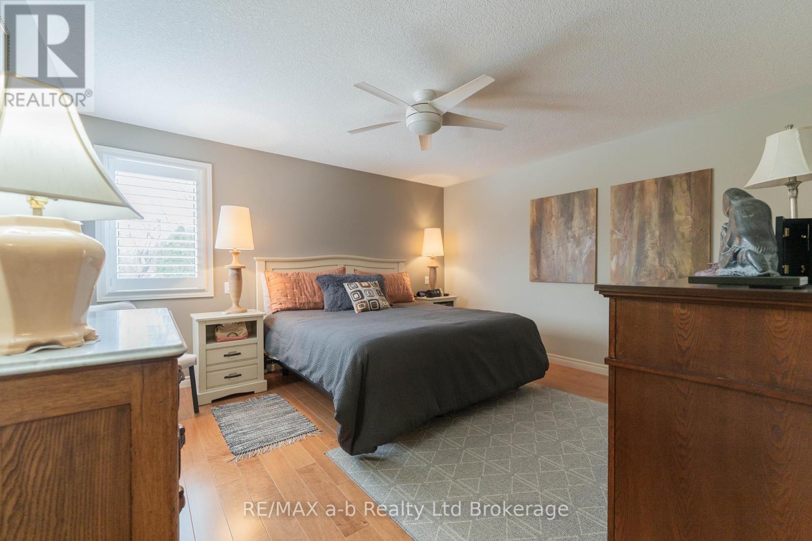 Primary Bedroom - 11 Hollier Drive, Tillsonburg, ON - Indoor Photo Showing Bedroom