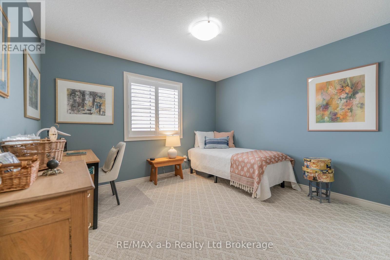Second Bedroom - 11 Hollier Drive, Tillsonburg, ON - Indoor Photo Showing Bedroom