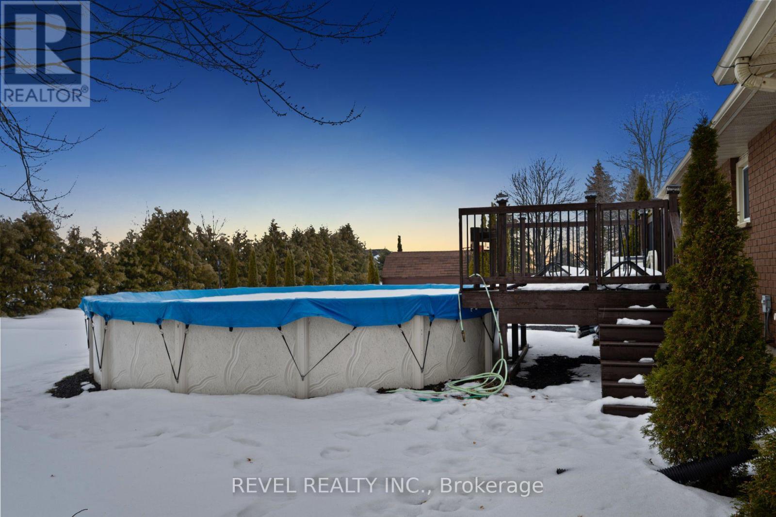 895203 Oxford 3, Blandford-Blenheim, ON - Outdoor With Above Ground Pool