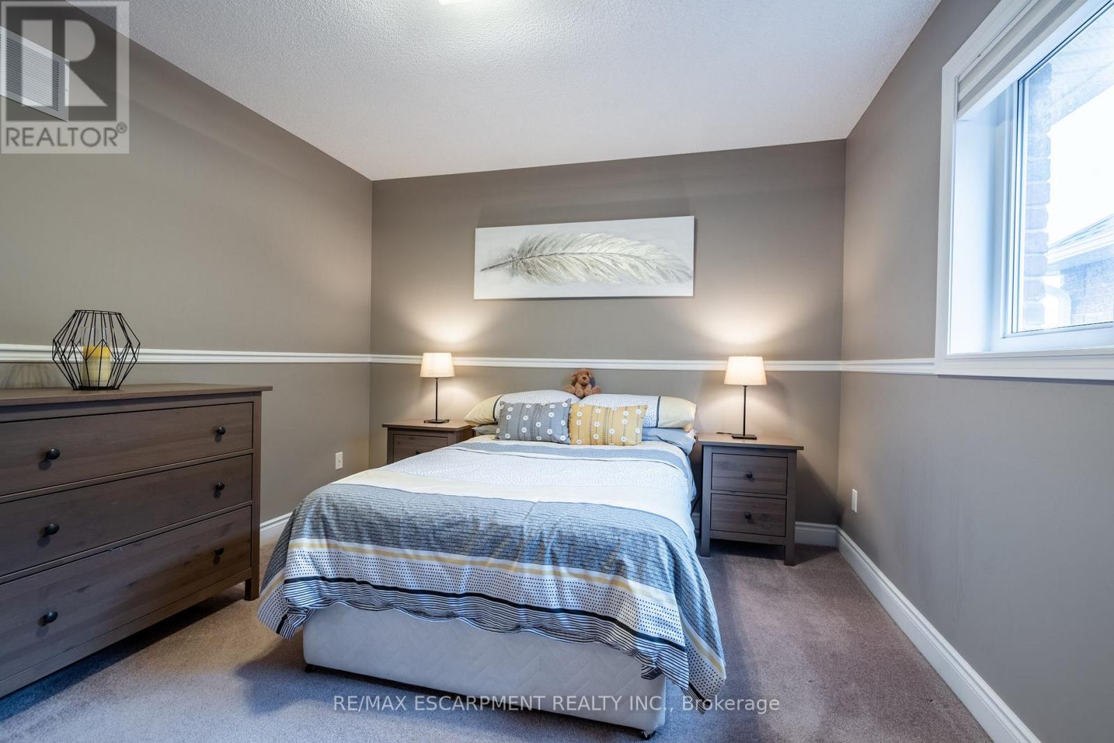 7 Volterra Court, Hamilton, ON - Indoor Photo Showing Bedroom