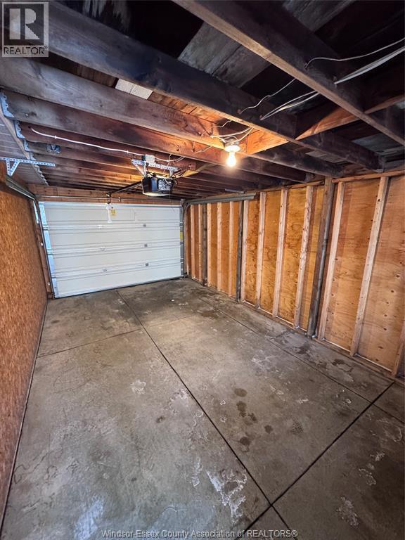 1527 Pierre, Windsor, ON - Indoor