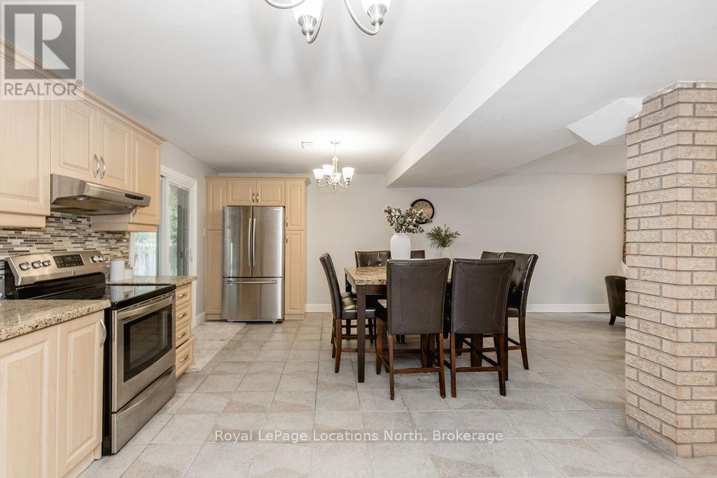 3 51St Street, Wasaga Beach, ON - Indoor