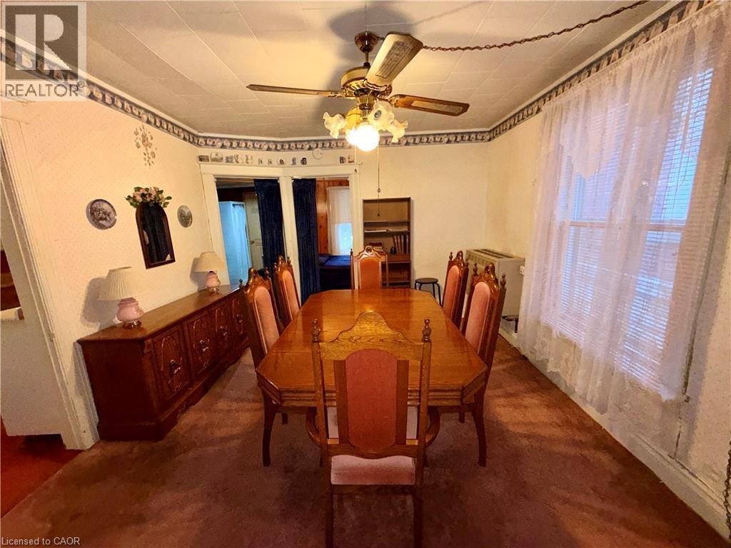 484 East Main Street, Welland, ON - Indoor Photo Showing Dining Room