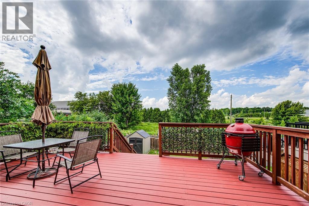 902 Atlantic Boulevard, Waterloo, ON - Outdoor With Deck Patio Veranda