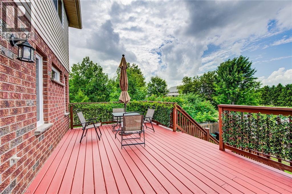 902 Atlantic Boulevard, Waterloo, ON - Outdoor With Deck Patio Veranda