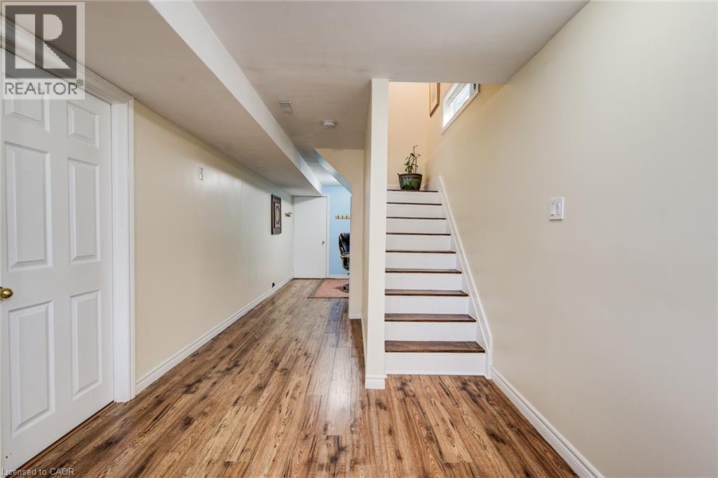 902 Atlantic Boulevard, Waterloo, ON - Indoor Photo Showing Other Room