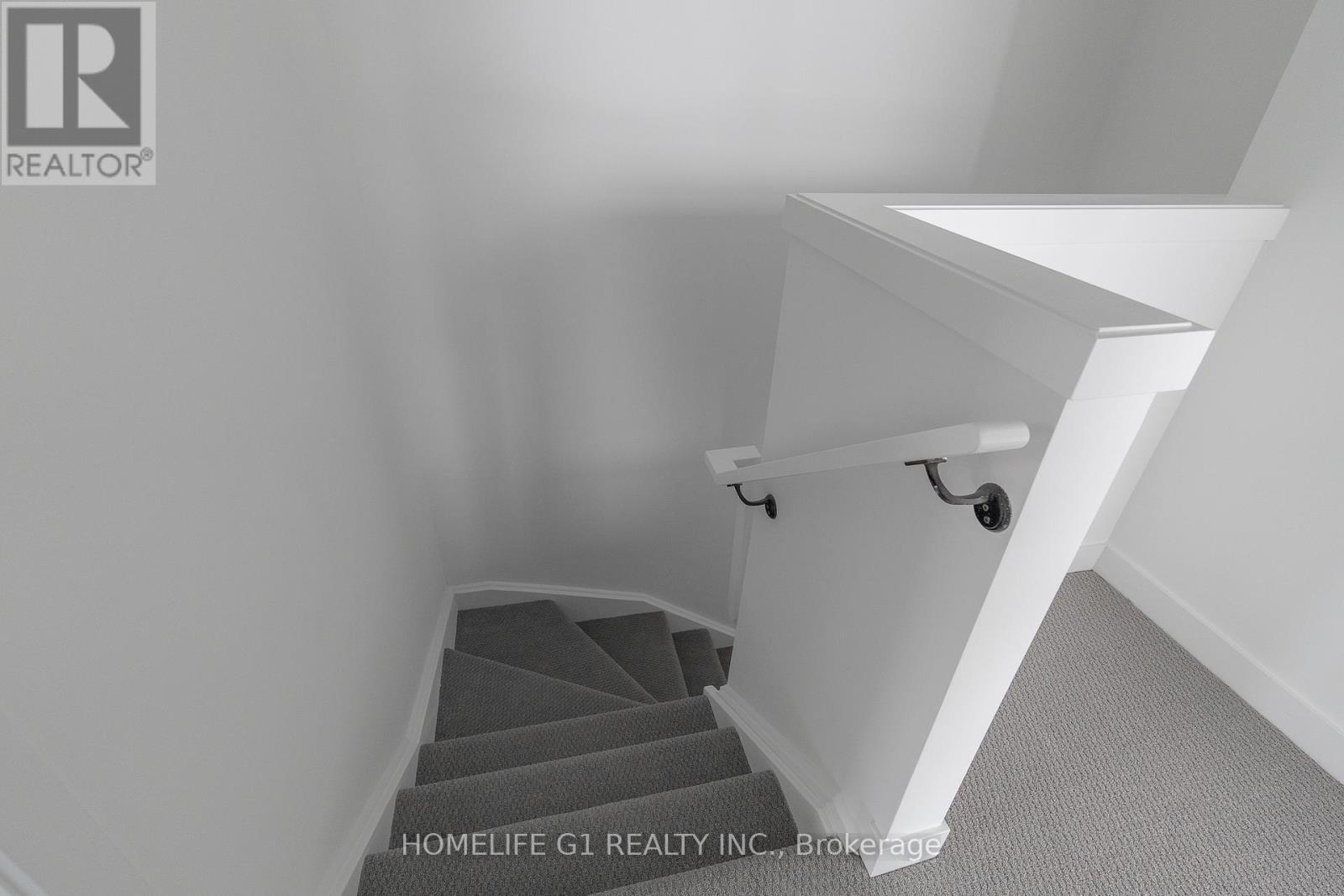 16 - 25 Romilly Avenue, Brampton, ON - Indoor Photo Showing Other Room