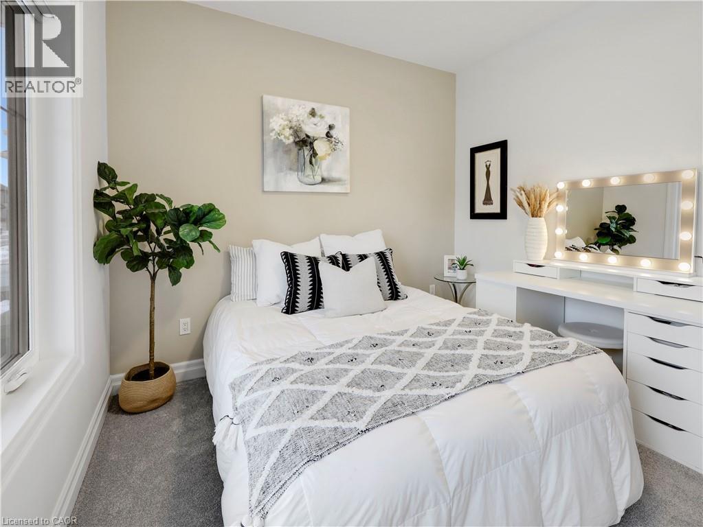 68 Cedar Street Unit# 11, Paris, ON - Indoor Photo Showing Bedroom