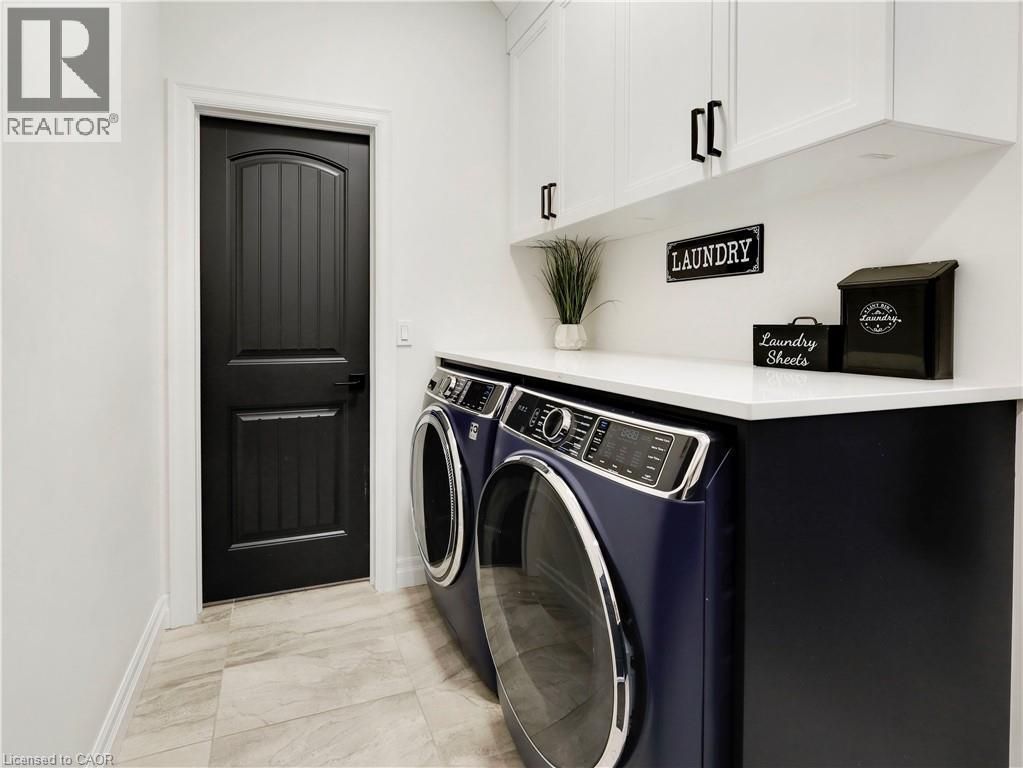 68 Cedar Street Unit# 11, Paris, ON - Indoor Photo Showing Laundry Room