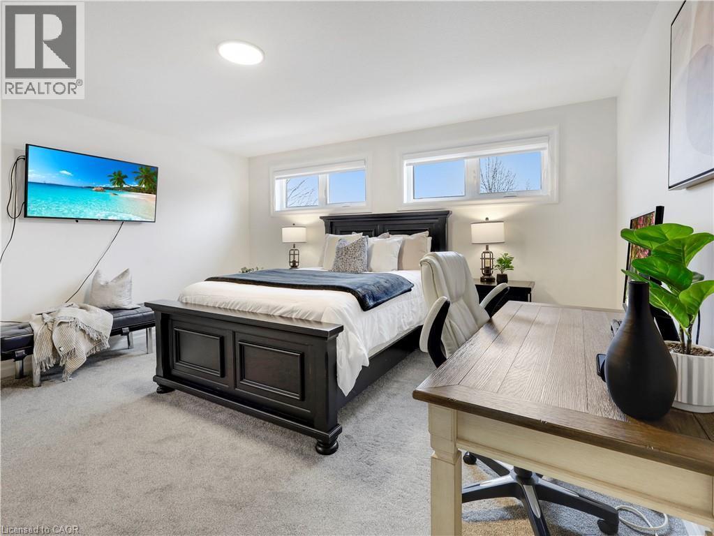 68 Cedar Street Unit# 11, Paris, ON - Indoor Photo Showing Bedroom