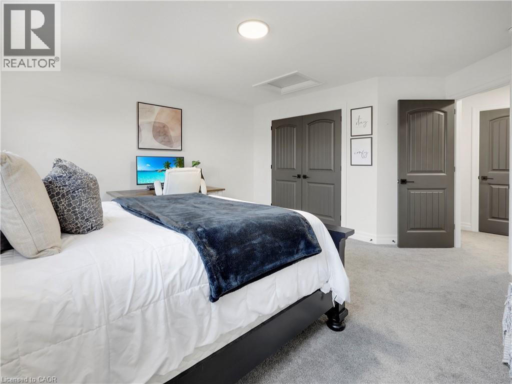 68 Cedar Street Unit# 11, Paris, ON - Indoor Photo Showing Bedroom
