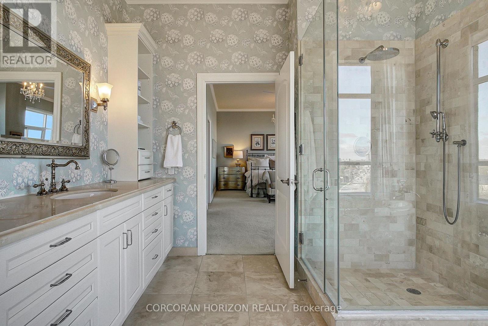 Uph4 - 170 Water Street N, Cambridge, ON - Indoor Photo Showing Bathroom