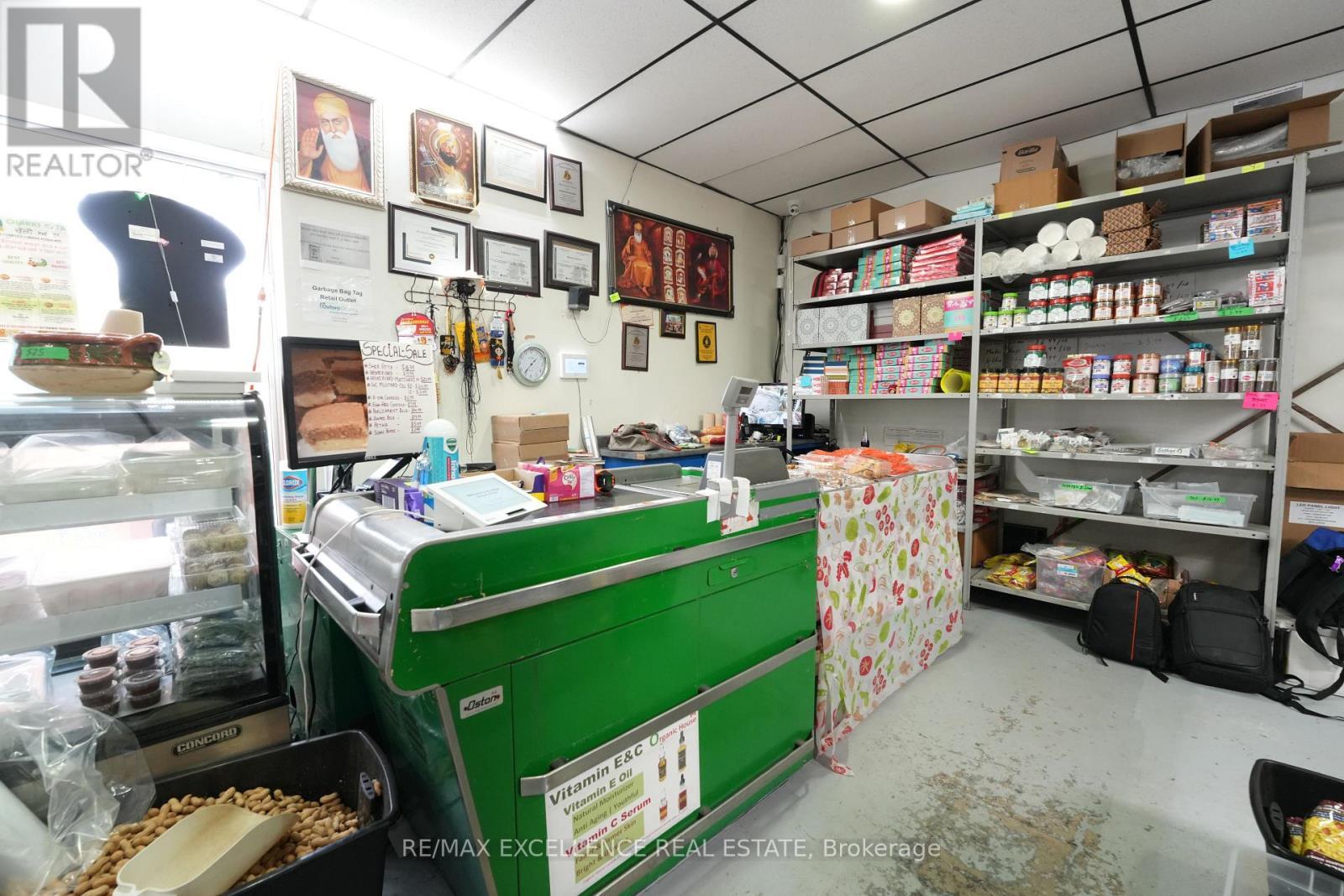 371 Norwich Avenue, Woodstock, ON