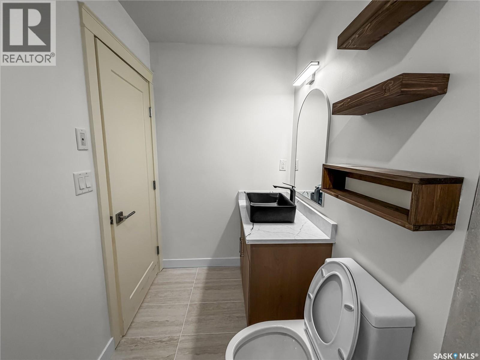 424 Empress Street, Saskatoon, SK - Indoor Photo Showing Other Room