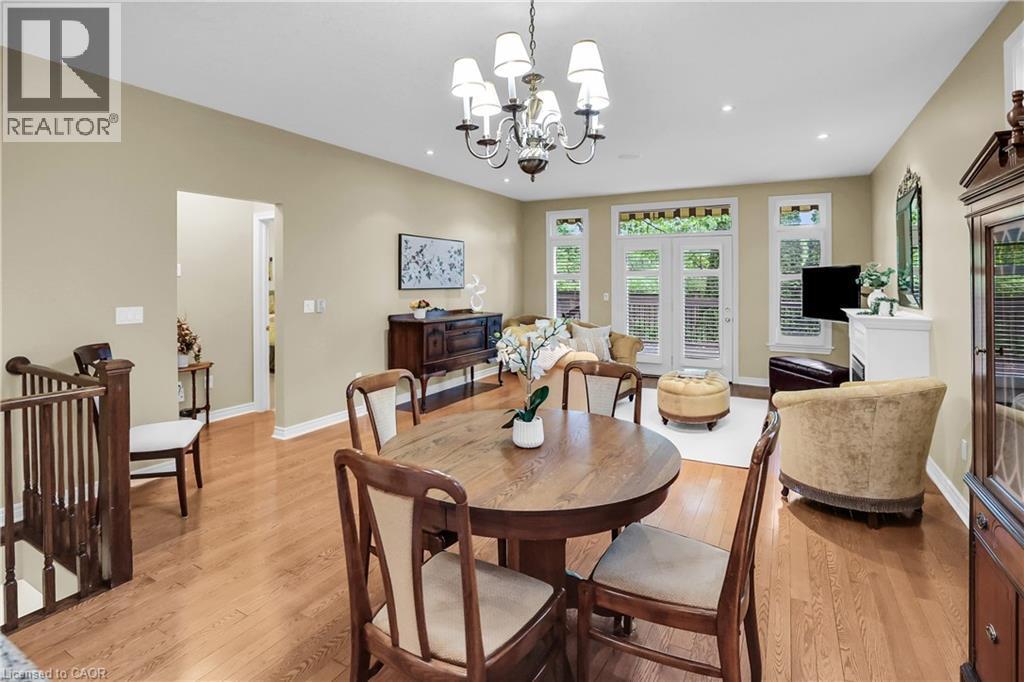 8 Muscat Drive Unit# 4, Grimsby, ON - Indoor Photo Showing Dining Room