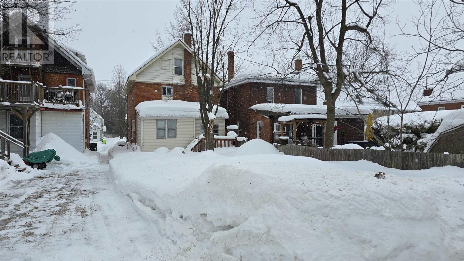 153 Church St, Sault Ste. Marie, ON - Outdoor