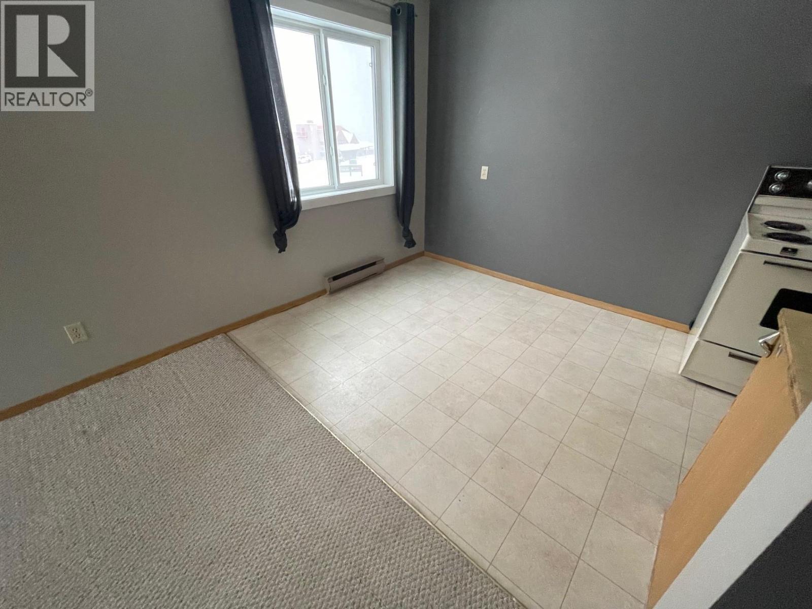 10 Cariboo Drive Unit# 311, Elkford, BC - Indoor Photo Showing Other Room