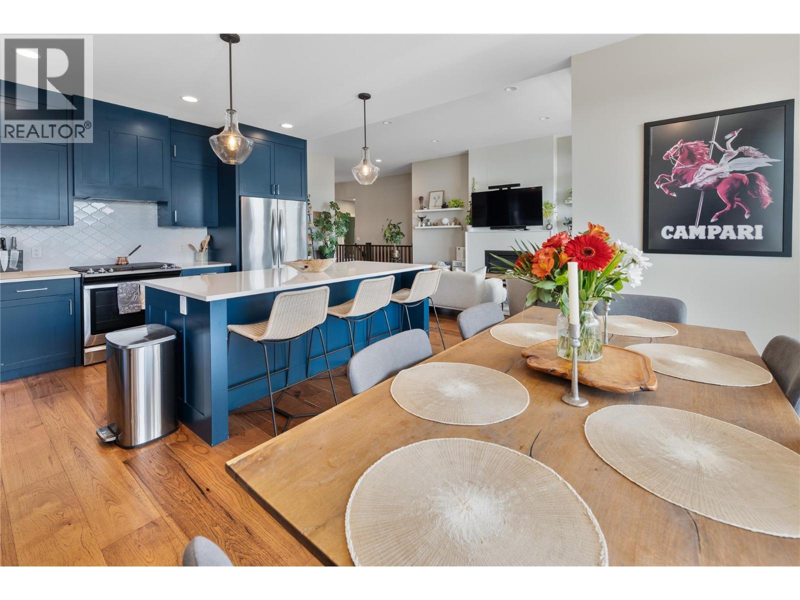 13301 Apex Lane, Lake Country, BC - Indoor Photo Showing Dining Room