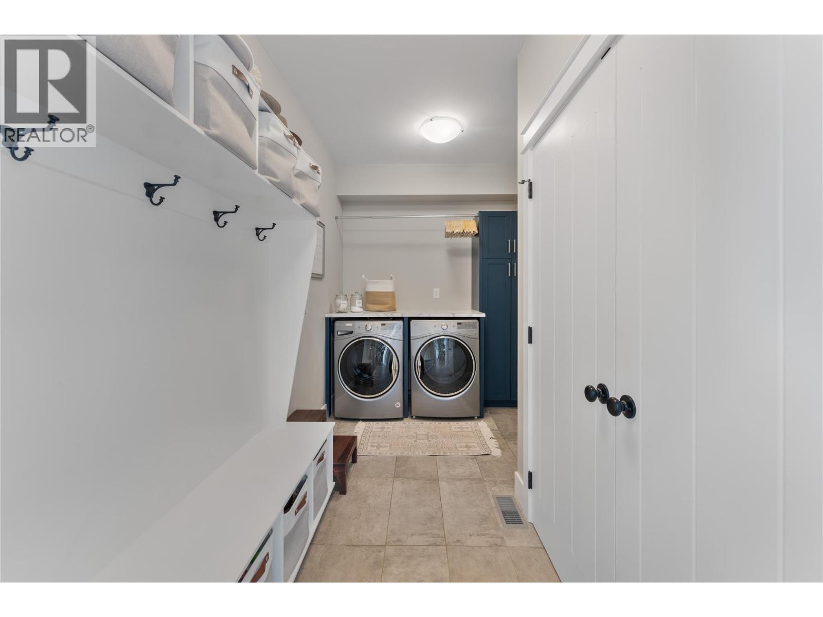 13301 Apex Lane, Lake Country, BC - Indoor Photo Showing Laundry Room