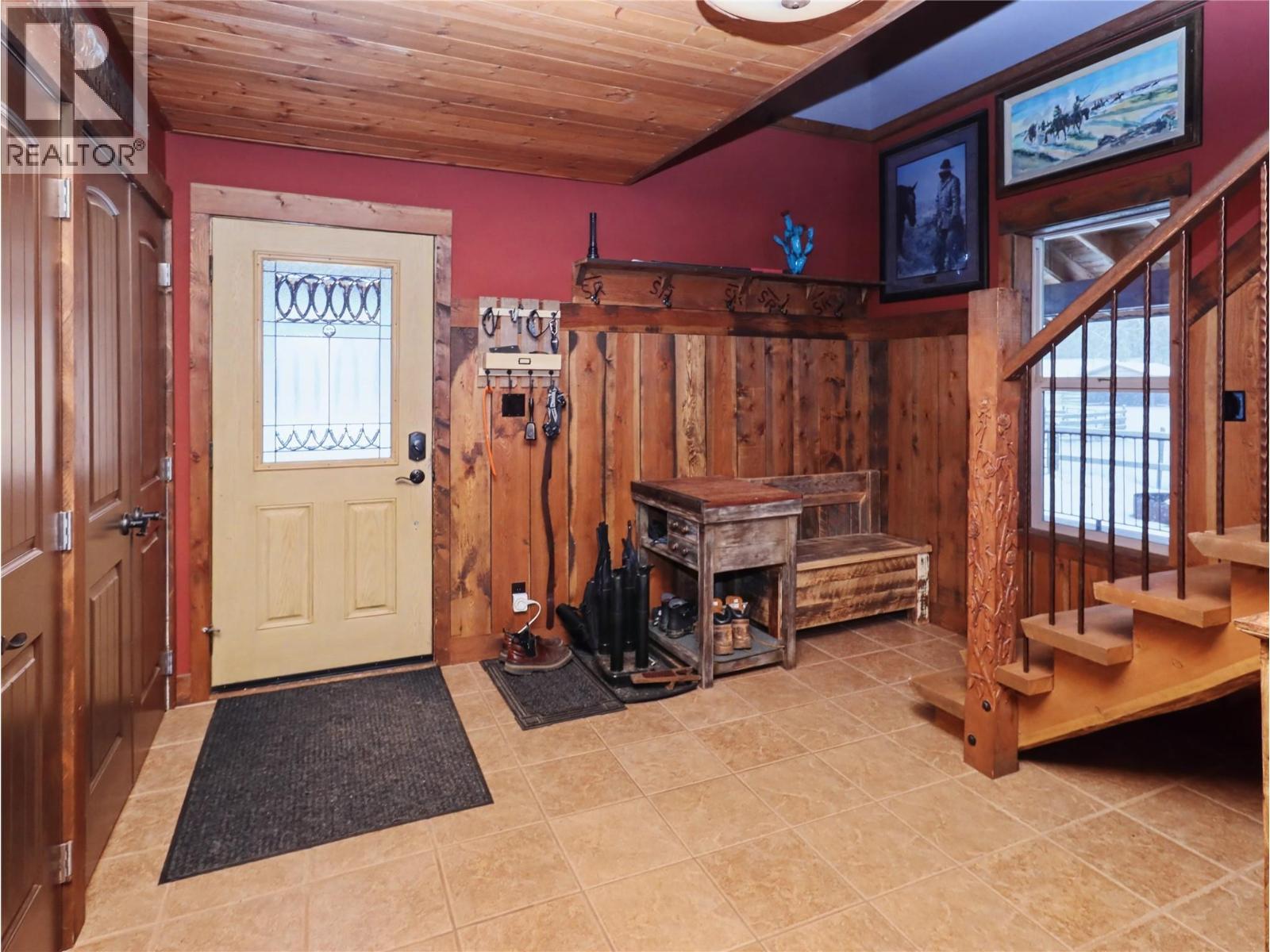3850 Blythe-Rhone Road, Westbridge, BC - Indoor Photo Showing Other Room