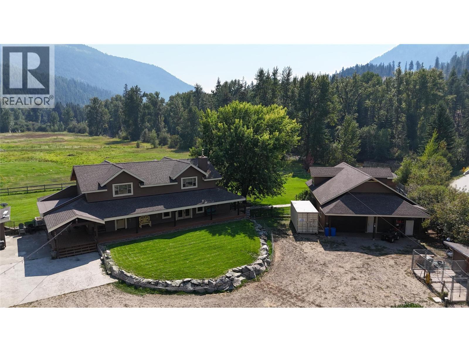3850 Blythe-Rhone Road, Westbridge, BC - Outdoor
