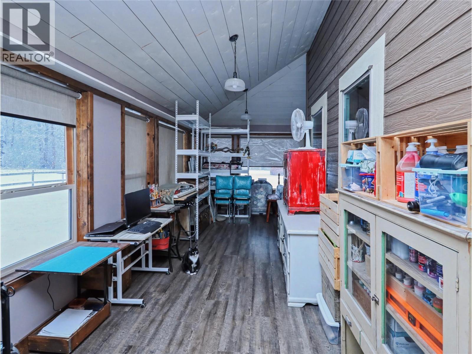 3850 Blythe-Rhone Road, Westbridge, BC - Indoor Photo Showing Other Room