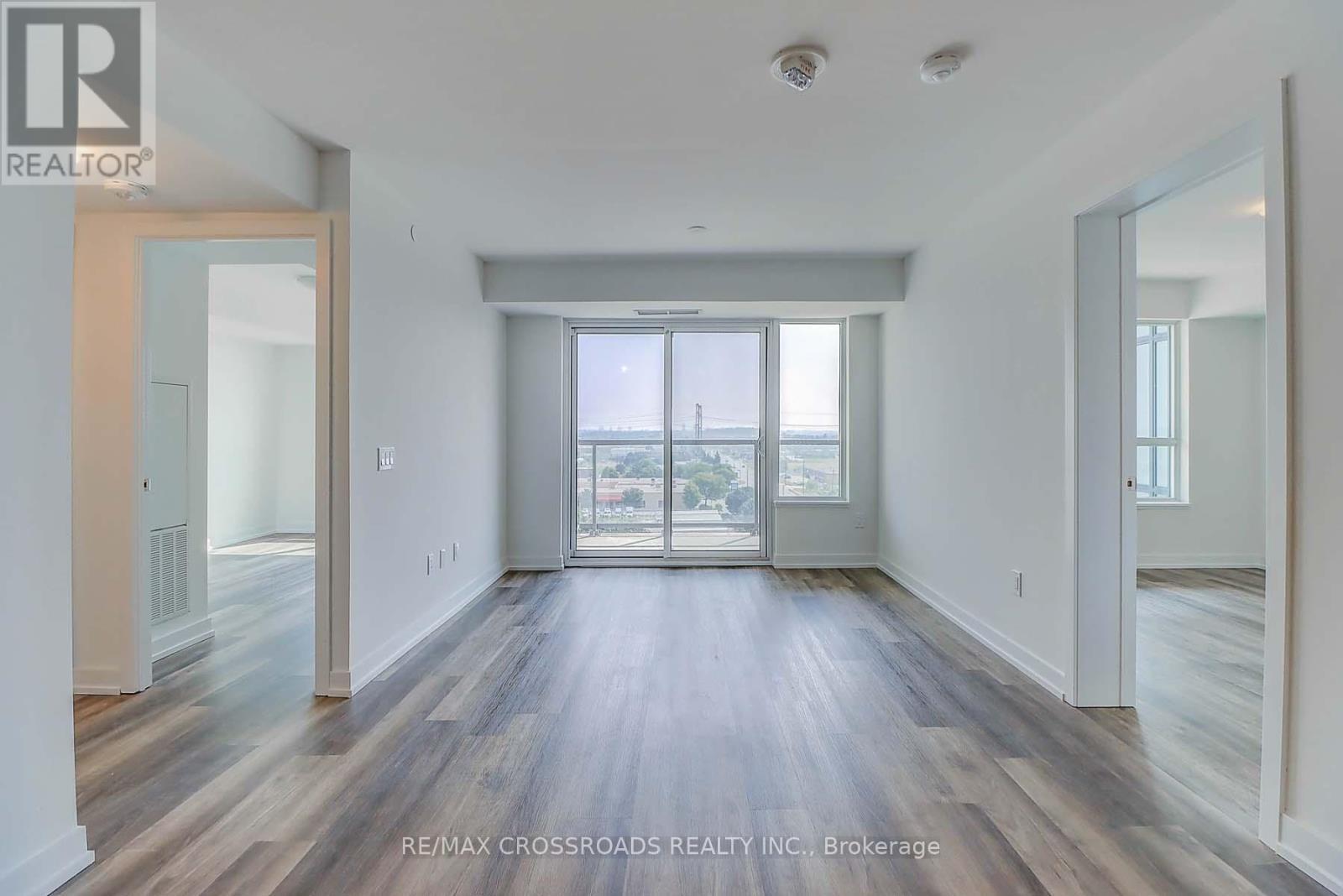 1111 - 1480 Bayly Street, Pickering, ON - Indoor Photo Showing Other Room