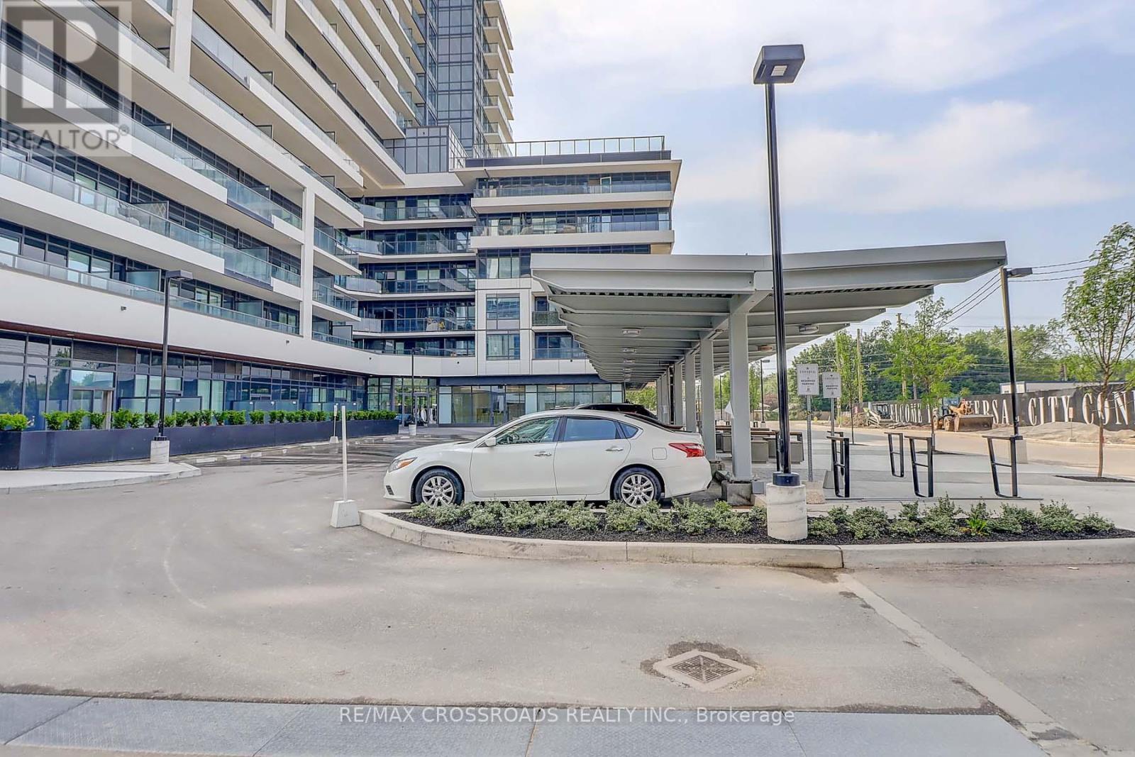 1111 - 1480 Bayly Street, Pickering, ON - Outdoor