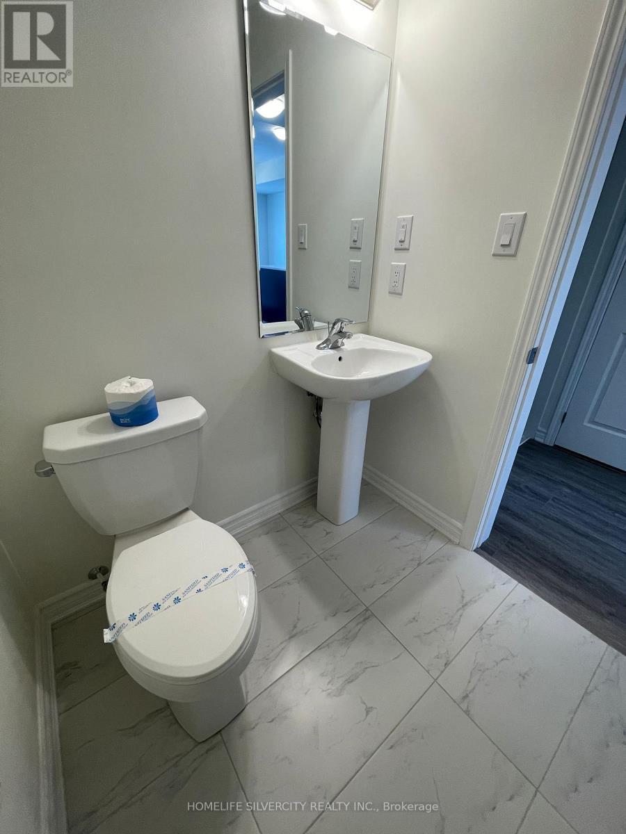 142 - 1081 Danforth Road, Toronto, ON - Indoor Photo Showing Bathroom