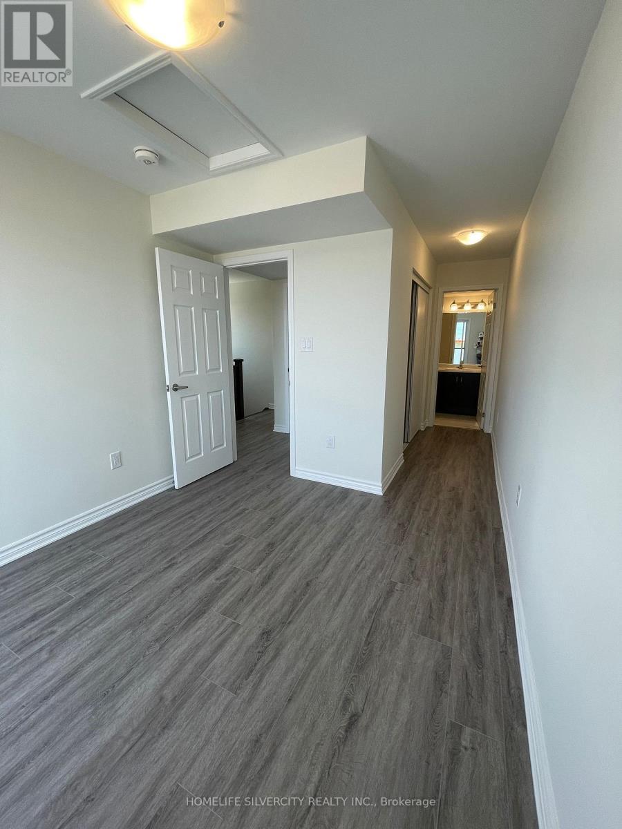 142 - 1081 Danforth Road, Toronto, ON - Indoor Photo Showing Other Room