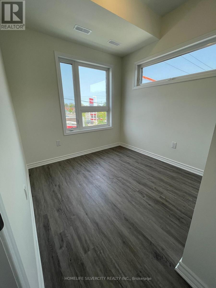 142 - 1081 Danforth Road, Toronto, ON - Indoor Photo Showing Other Room