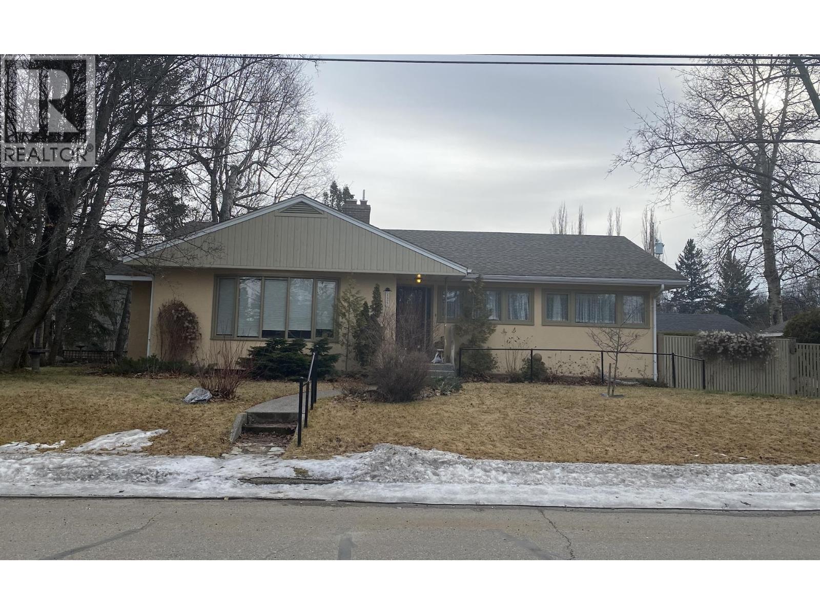 125 15Th Avenue, Prince George, BC - Outdoor