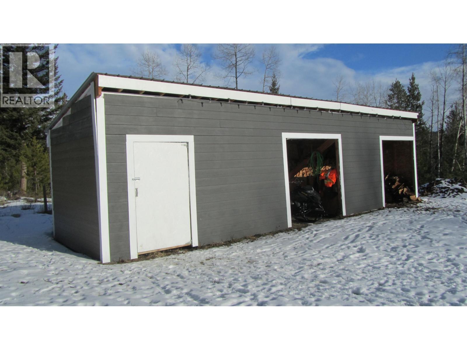 6313 Archie Meadow Road, Forest Grove, BC - Outdoor With Exterior